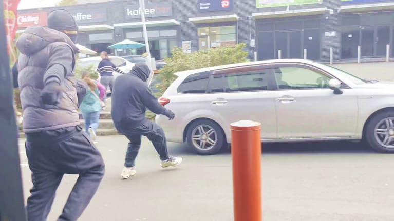 Onehunga mall jewellery shop robbery, Auckland police made arrest, Auckland crime, New Zealand police,