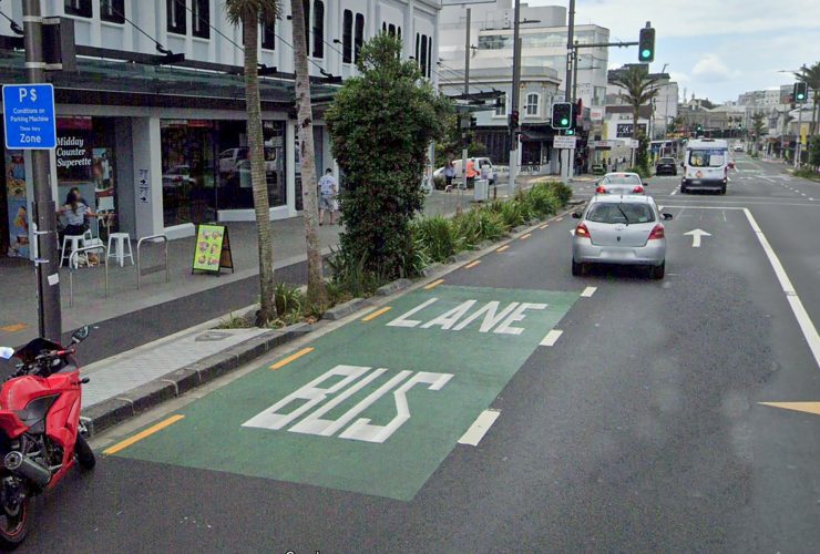 Auckland Council, Bus Lane Camera, Auckland Transport, Bus Lane fine,